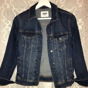 Old Navy classic jean jacket, size small, NWOT